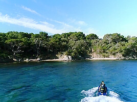 Florane, 27 years old, well-educated student… – Jacquie et Michel TV