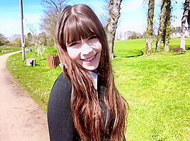 Explosive boat trip for Emma, 30 years old! – Jacquie et Michel TV