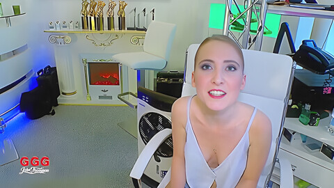 Hot Babe Loves Cum In Mouth And Swallow Gangbang Bukkake Ggg John Thompson