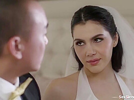 Big T And Valentina Nappi In Hubby Is Really Anal About My Butt Plug